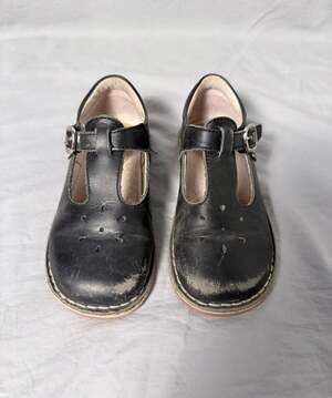 L'Amour Black Leather T-Strap Mary Jane Shoes Size 1